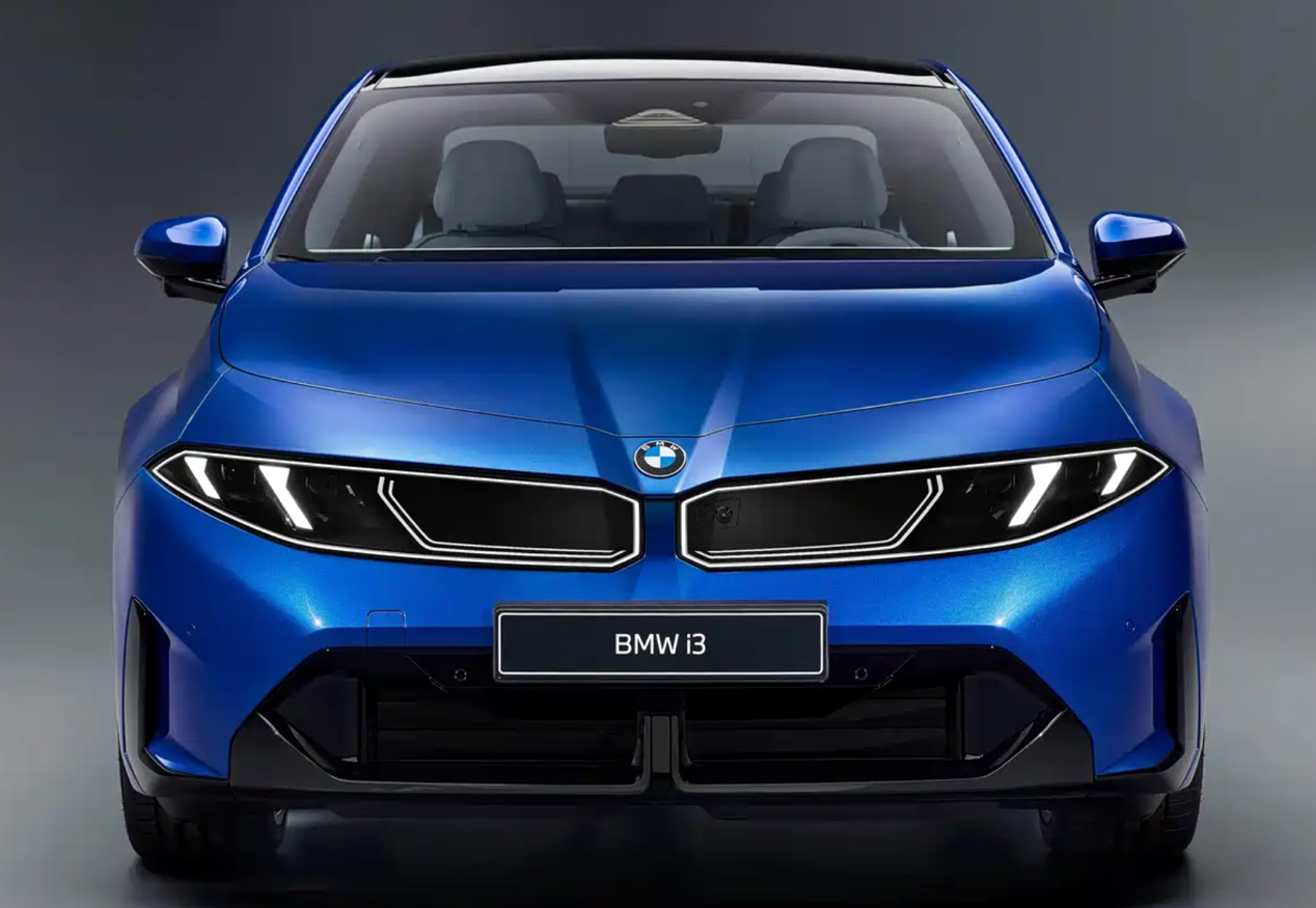 宝马新世代i3终于来了!900km续航,这次真不“油”了