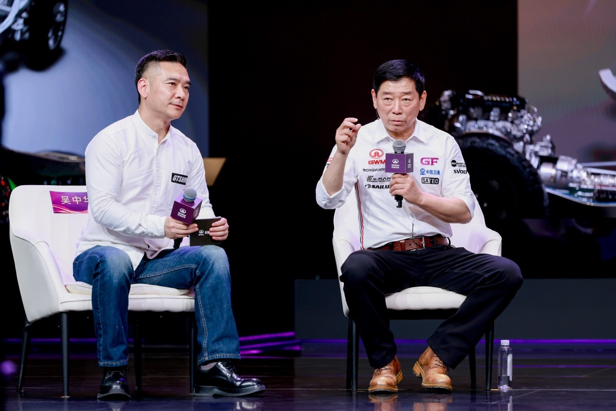 当改装车开进北京车展，长城用