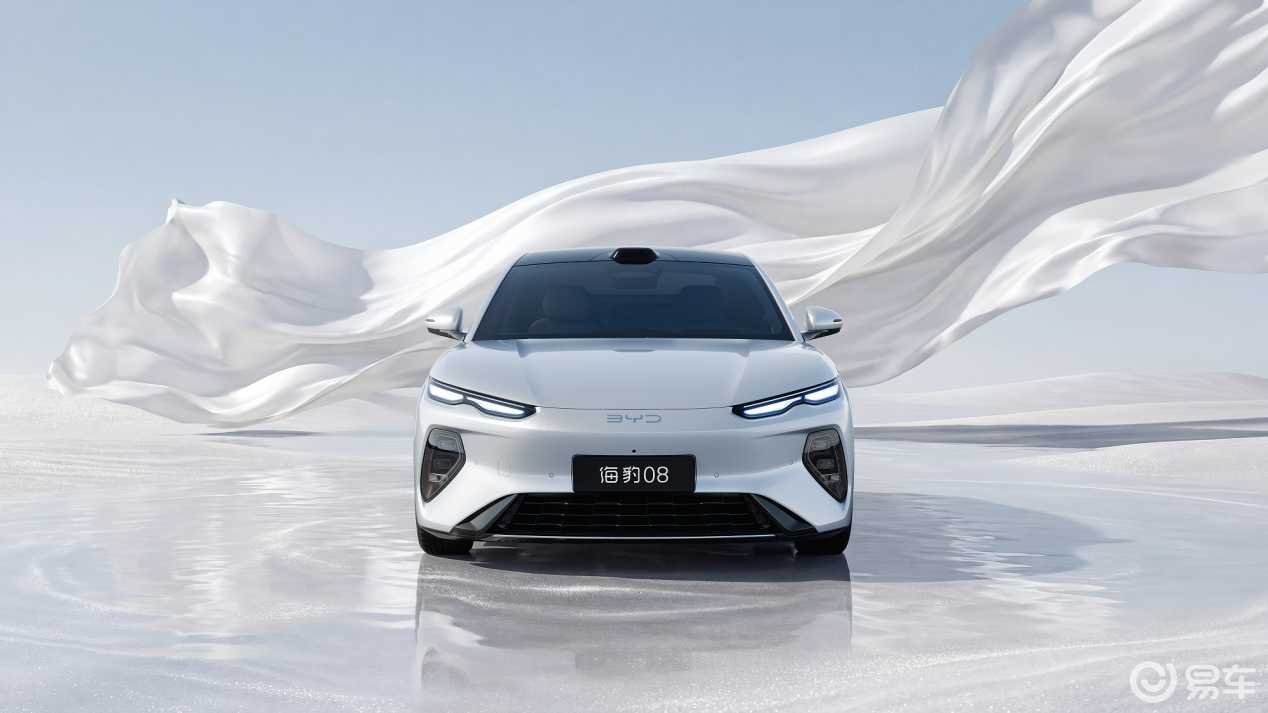 比亚迪海豹08正式亮相30万级旗舰轿车技术牌打得有多足？
