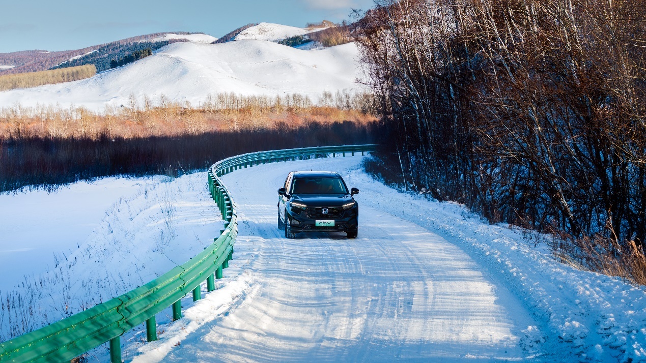 除了性能还要安全 为什么说CR-V是最适合冬季的SUV？