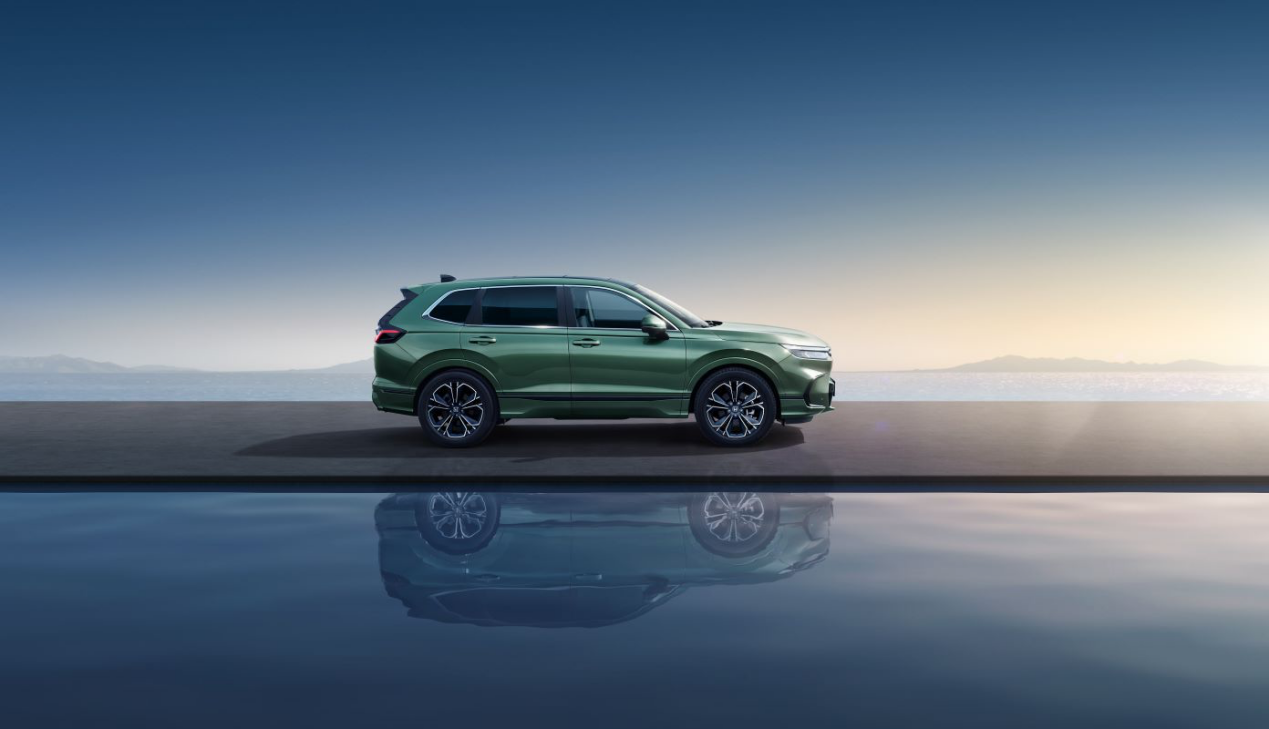 这辆被中央广播电视总台评选为年度最佳suv的皓影车身骨架有50%