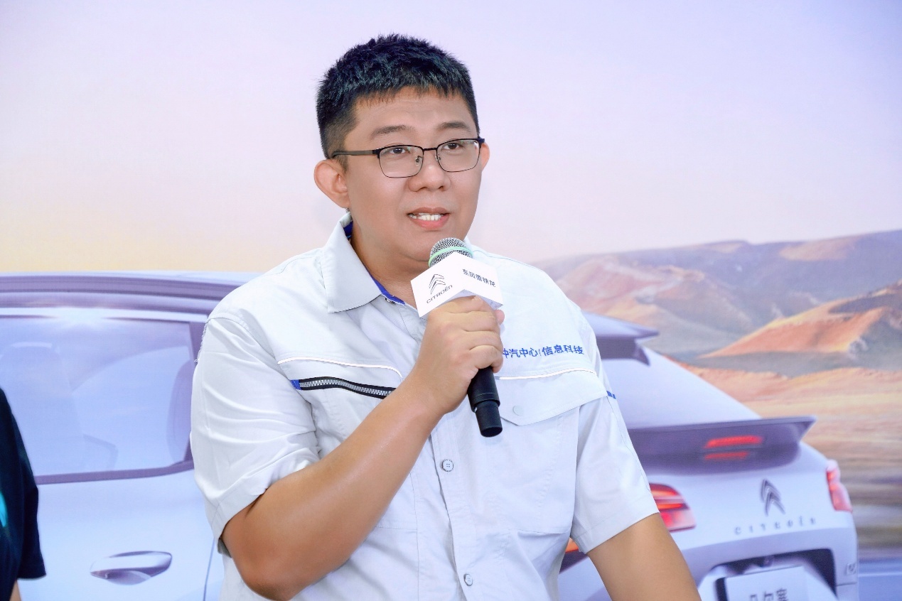 凡尔赛C5 X获2025中汽夏测健康与操控双安全权威验证