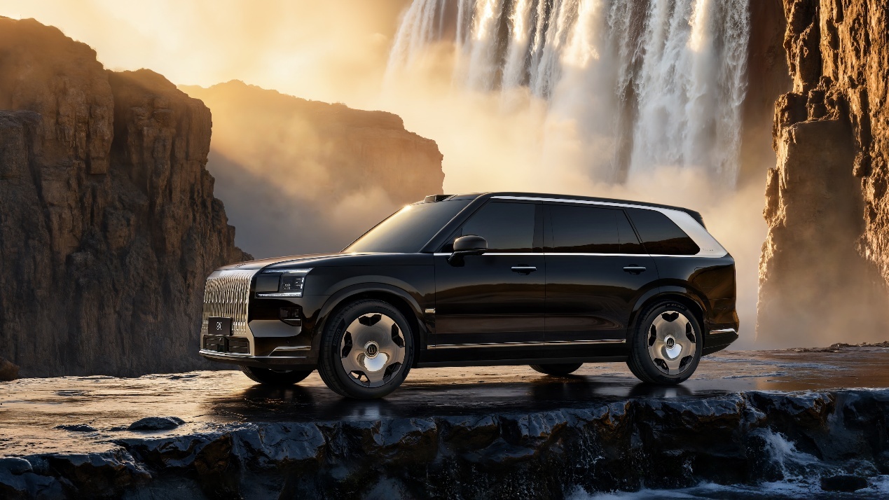 豪华旗舰SUV再添新王者!45.59万起,极氪9X上市