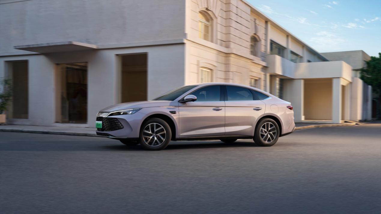 2026款秦L DM-i上市：重塑中级轿车标杆