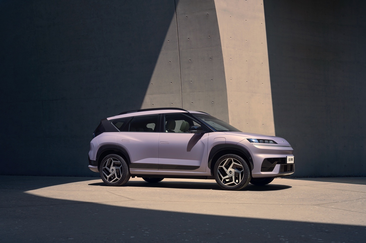 北京现代EO羿欧上市指导价11.98-18.48万元