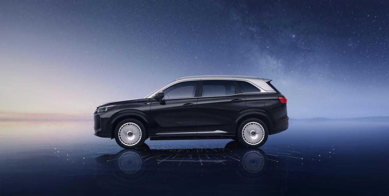 第三代蓝电E5 PLUS不给同级留活路！