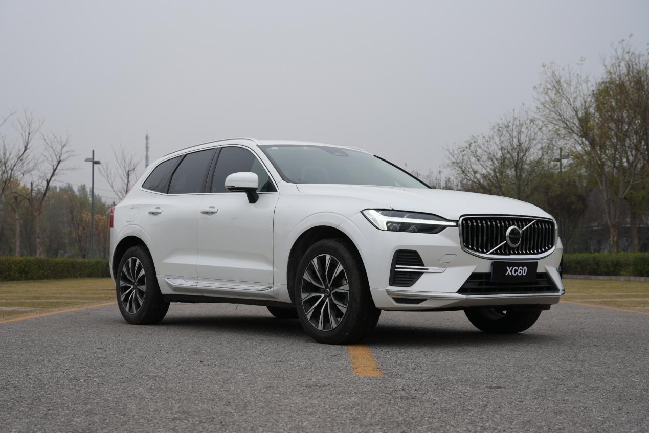 沃尔沃XC60，凯迪拉克XT5，揽胜极光L，哪款适合你？
