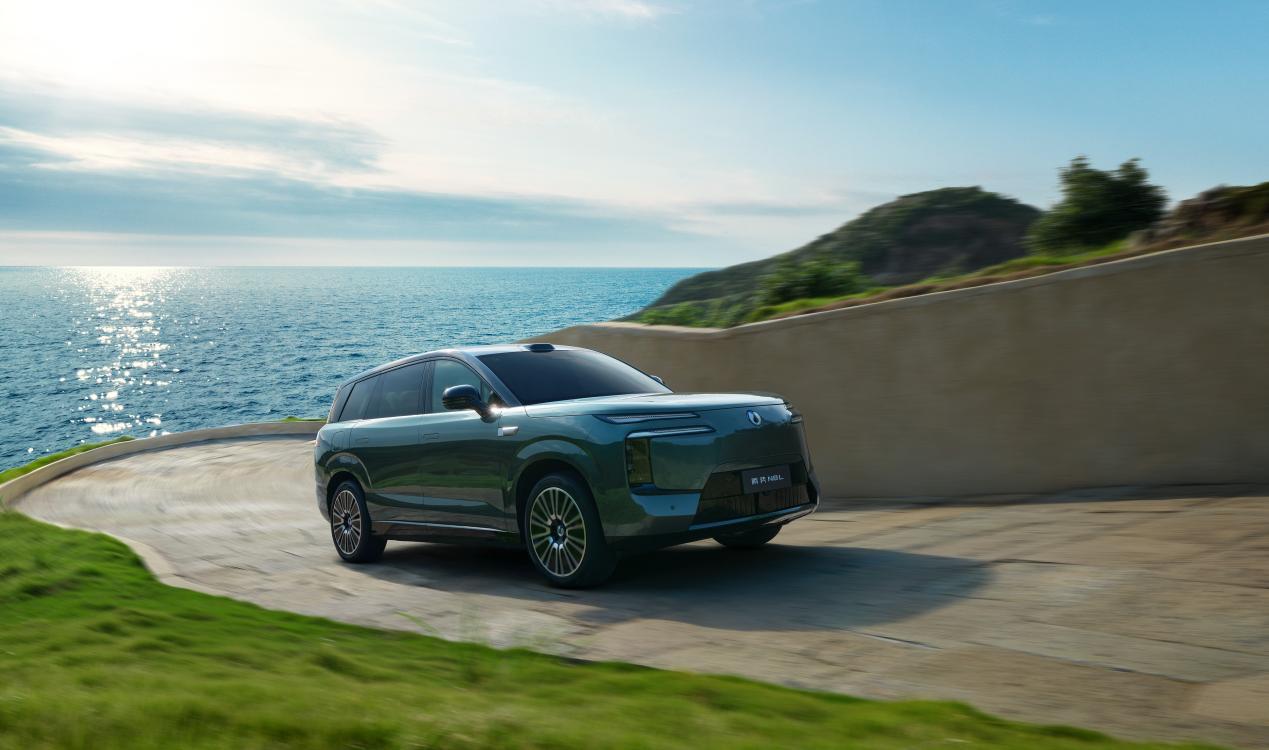 大六座SUV操控之王腾势N8L正式上市