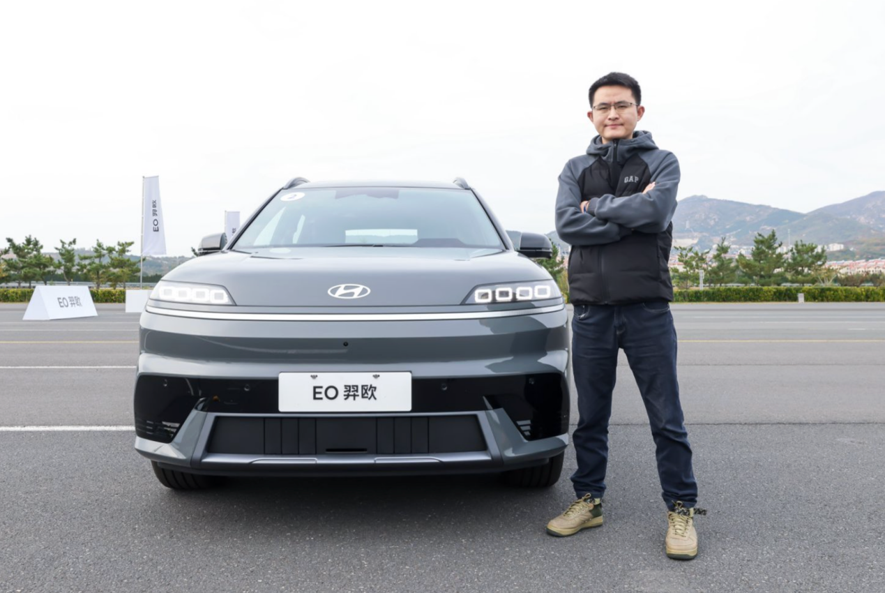 于研发腹地鉴未来序章烟台试驾北京现代E0