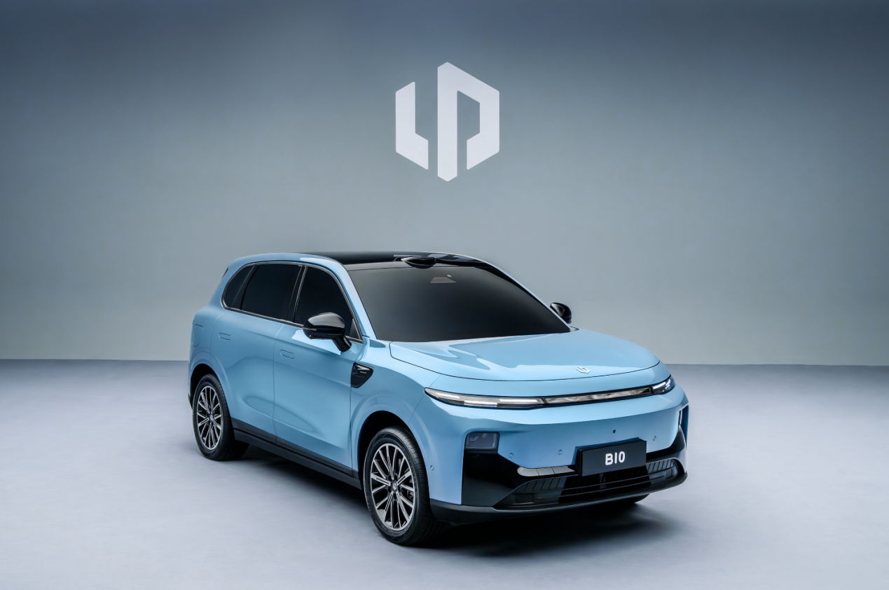 详细阅读:零跑A10官图来了,这不就直接打比亚迪元UP了 零跑A10官图来了,这不就直接打比亚迪元UP了