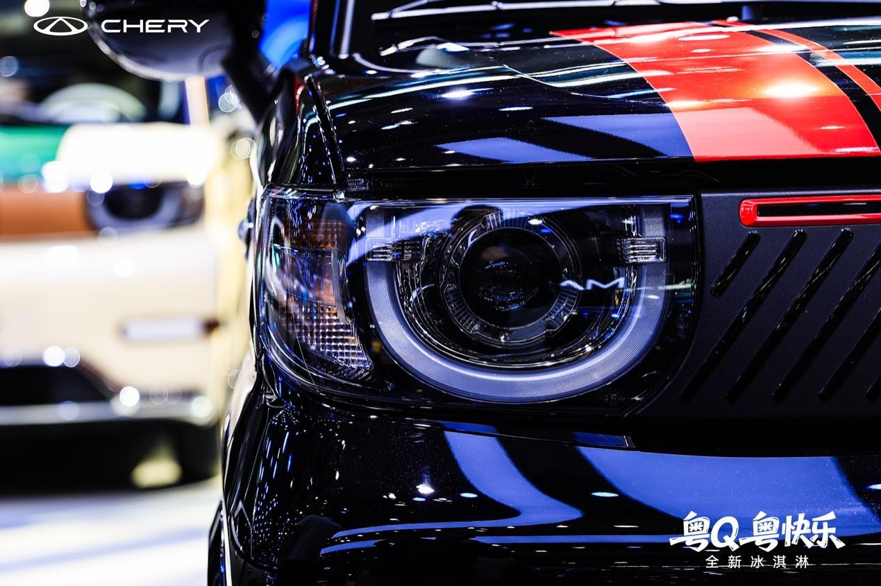 全新QQ3与全新冰淇淋亮相2025广州车展