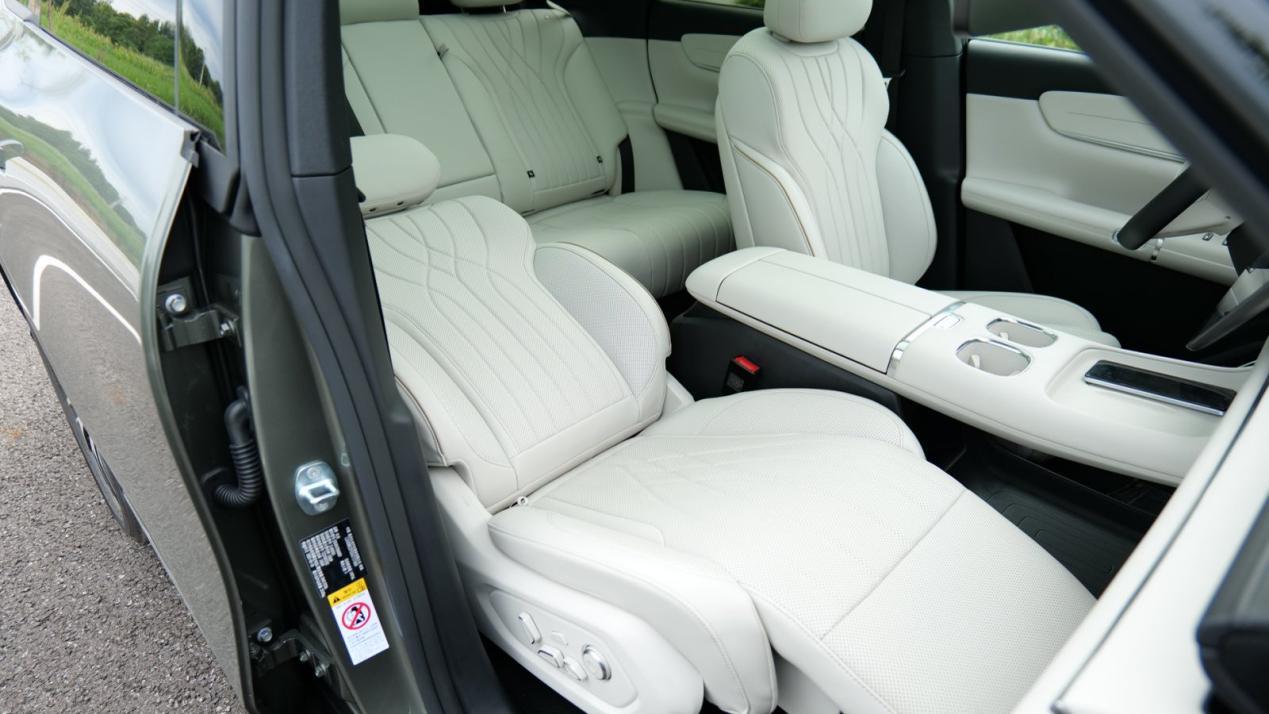 好中选更好,长安启源Q07激光版和宋L DM-i,看谁?