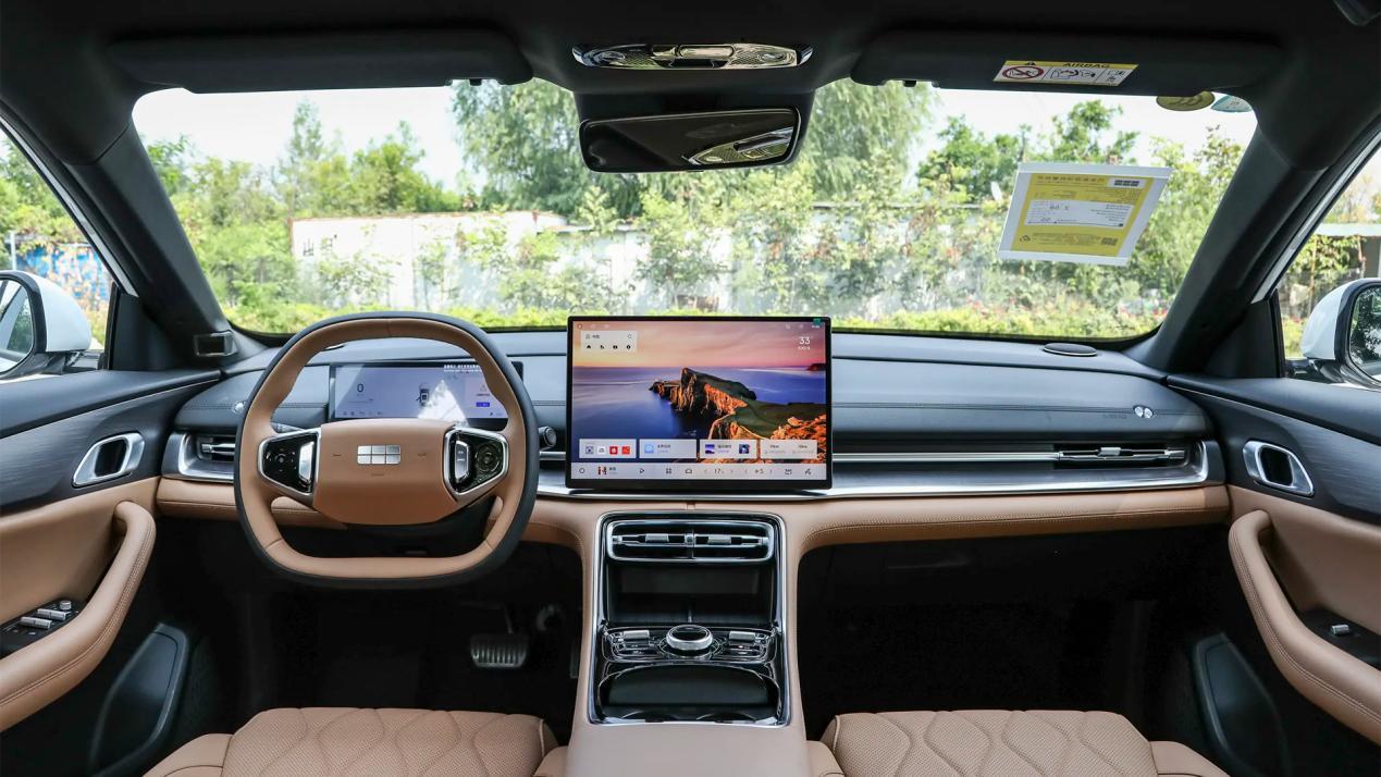 10万元预算车:银河A7与秦L深度对比,谁更值得入手?