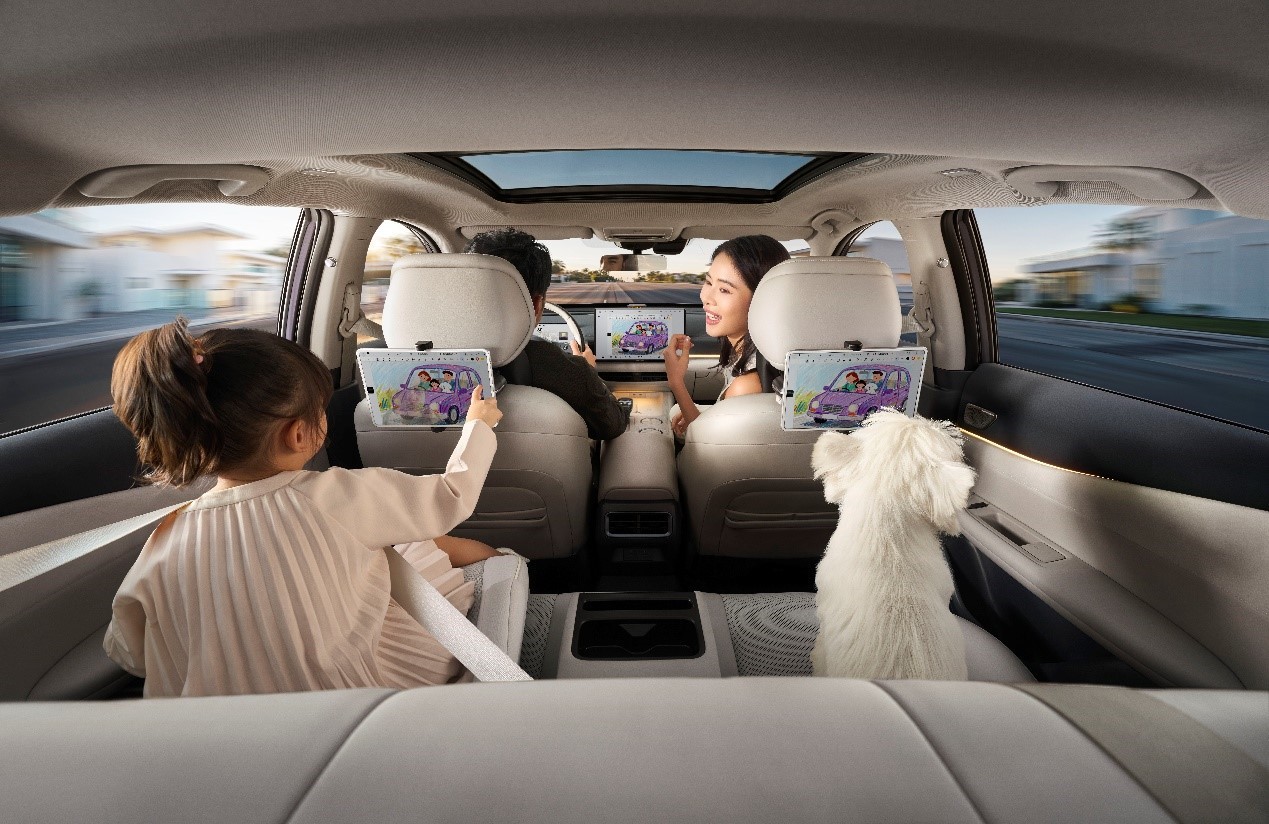 B级车决赛圈!天籁·鸿蒙座舱VS雅阁:谁更值得选择?