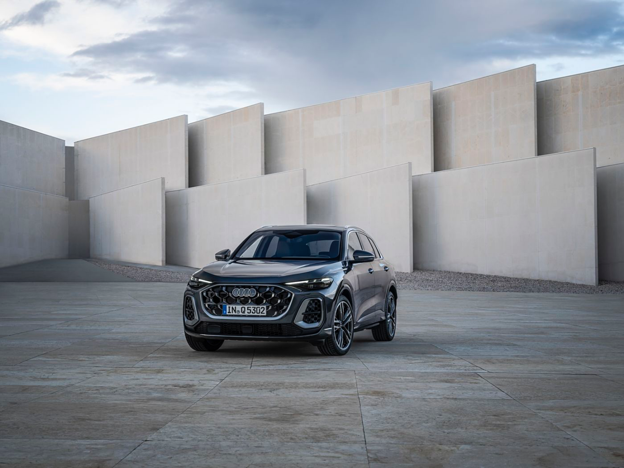 当德系驾控遇智能超混,全新XC70和全新Q5L谁更出色?