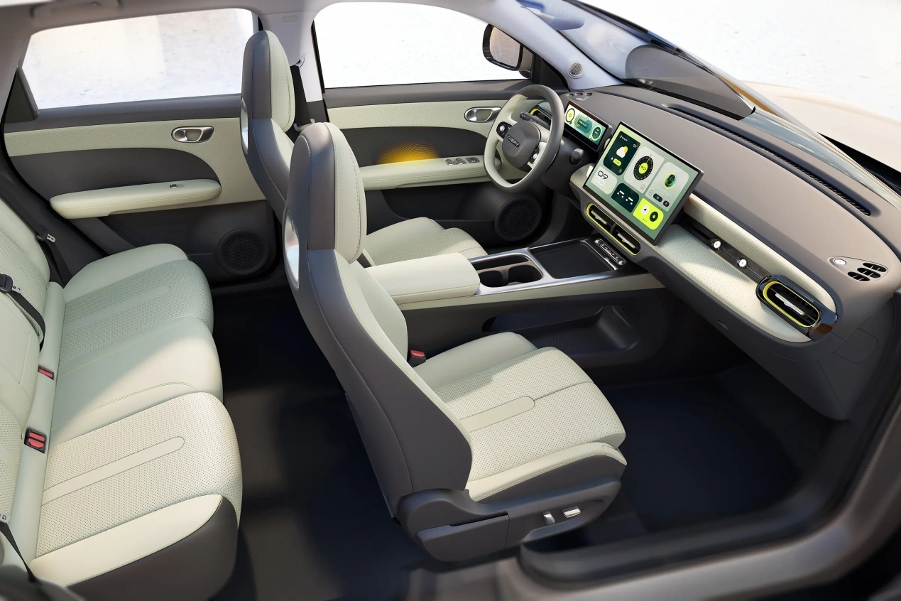 坦克700 Hi4‑Z内饰首发，大五座+插混重塑旗舰越野