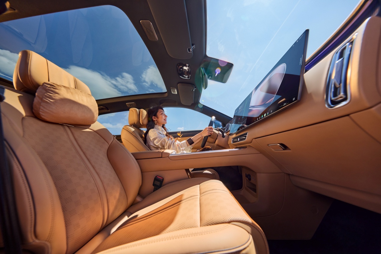 星途EX7开启盲订,全球首搭航空级EMB技术