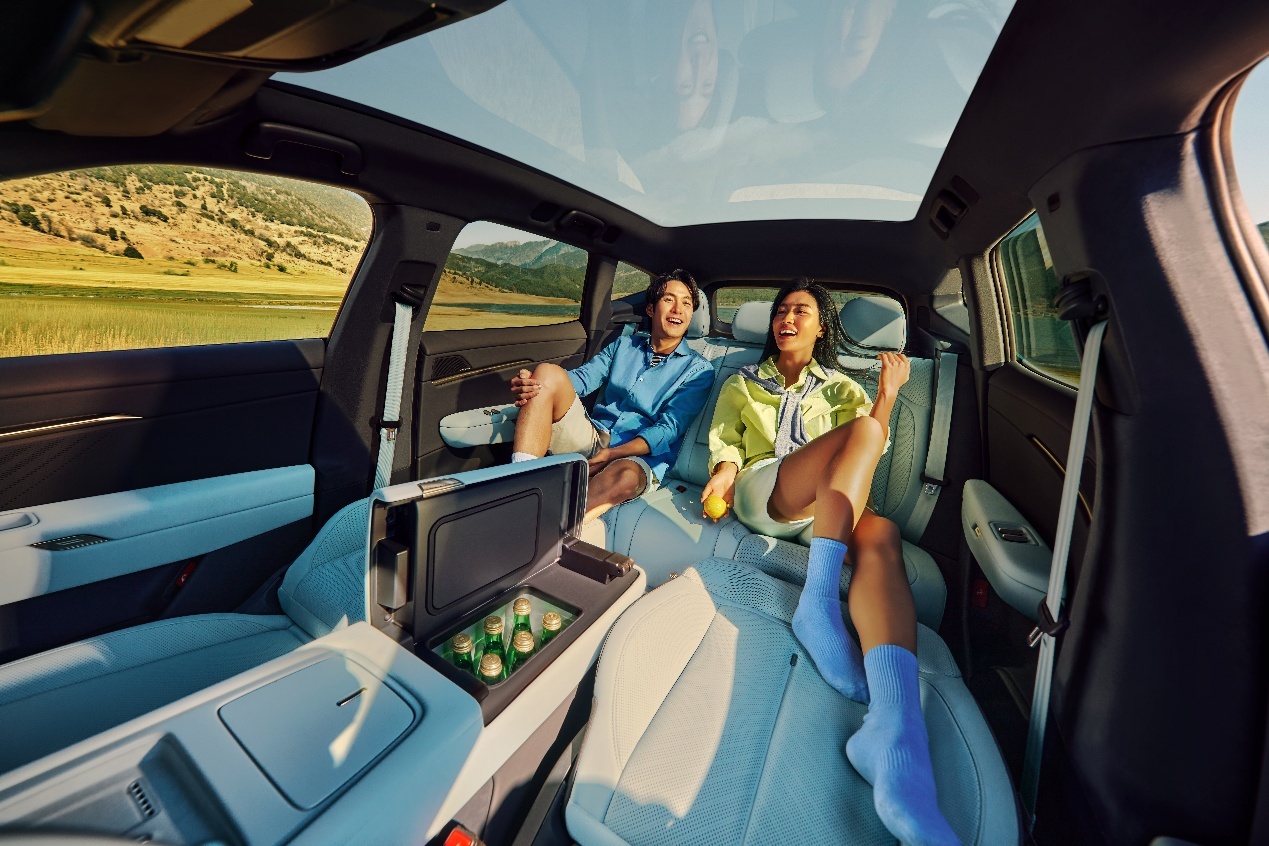 大众与众08预售23.99万起,全系搭载小鹏VLA大模型