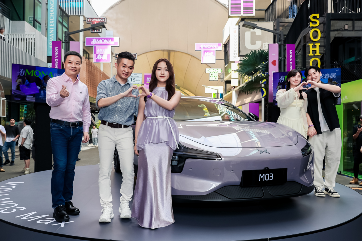 女人的钱包与小鹏的王座：谁在重写 A 级纯电的底层规则？