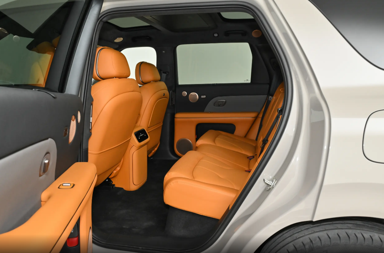 智己LS8定档4月16日上市,配1.5T增程动力