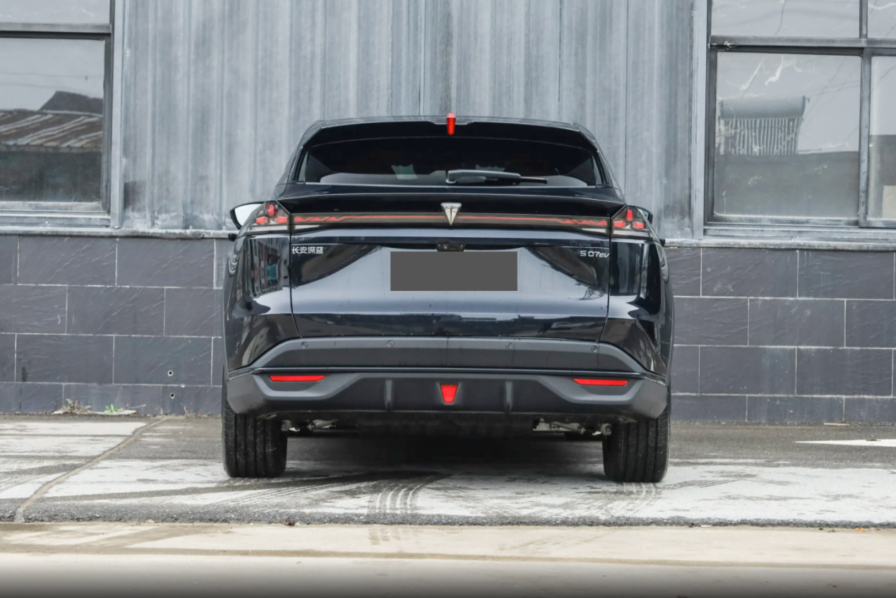 续航焦虑终结者？深蓝S07长续航版上市，起售价仅16万？