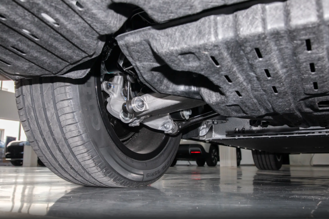 续航焦虑终结者？深蓝S07长续航版上市，起售价仅16万？