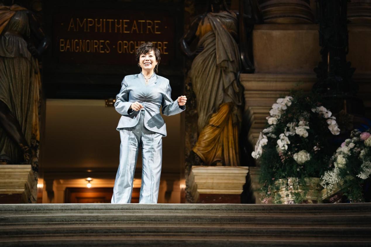 腾势欧洲正式上市，Z9GT预售90万人民币，科技性能拉满