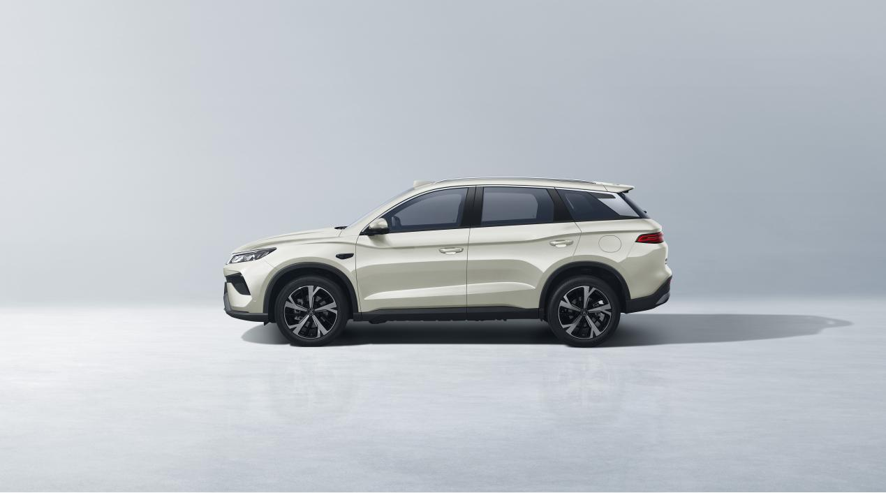 宋Pro DM-i飞驰版上市：插混SUV仅9.99万起