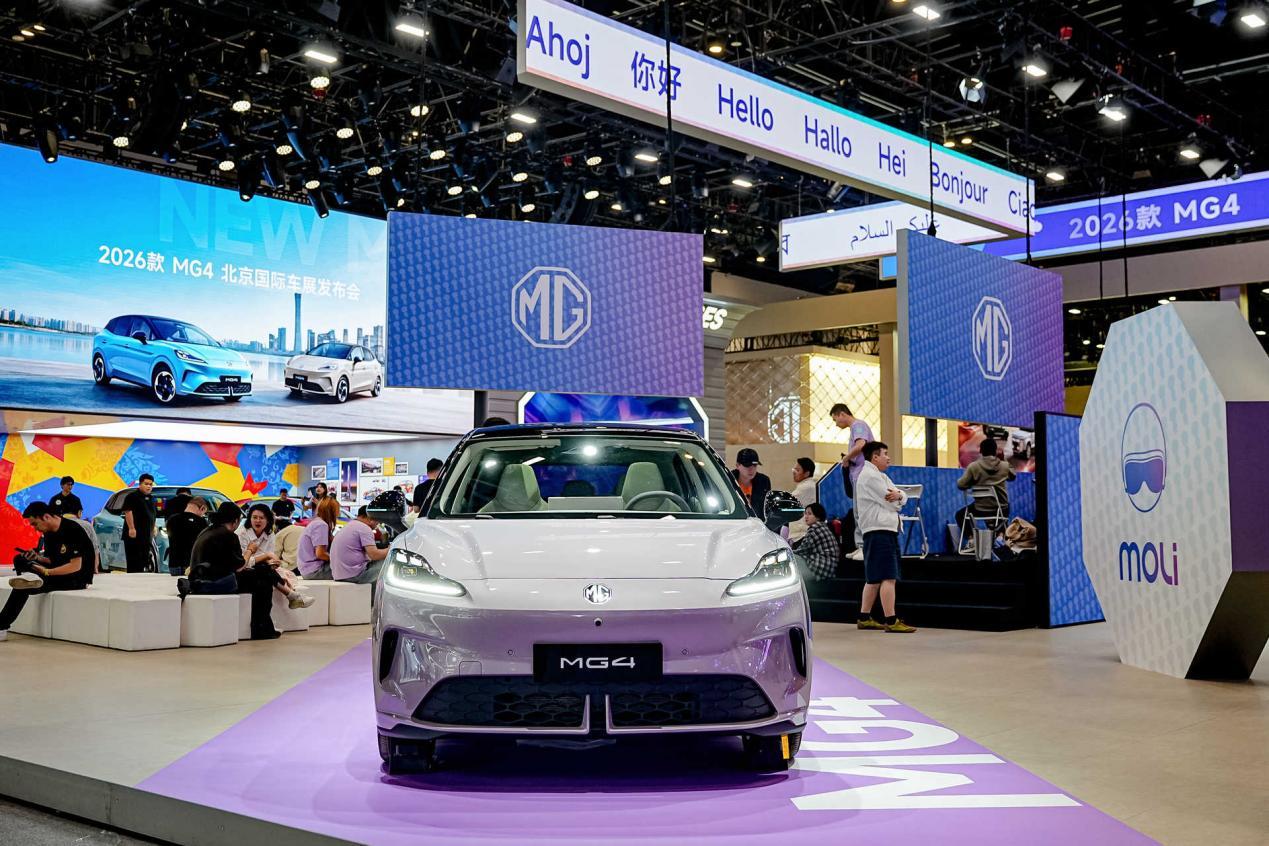 产品矩阵加速落地，MG迈向新能源“快车道”