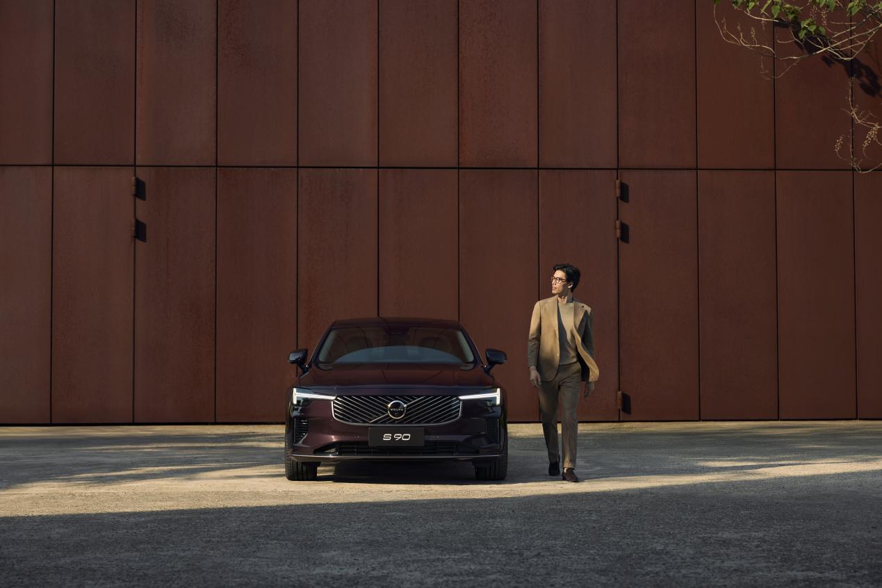 安全是最大的豪华！沃尔沃S90凭什么比A6L更值得入手