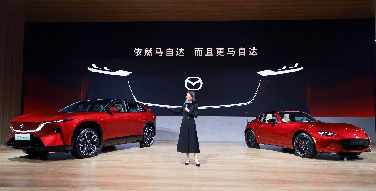 “依然马自达”北京车展马自达展台探馆有感