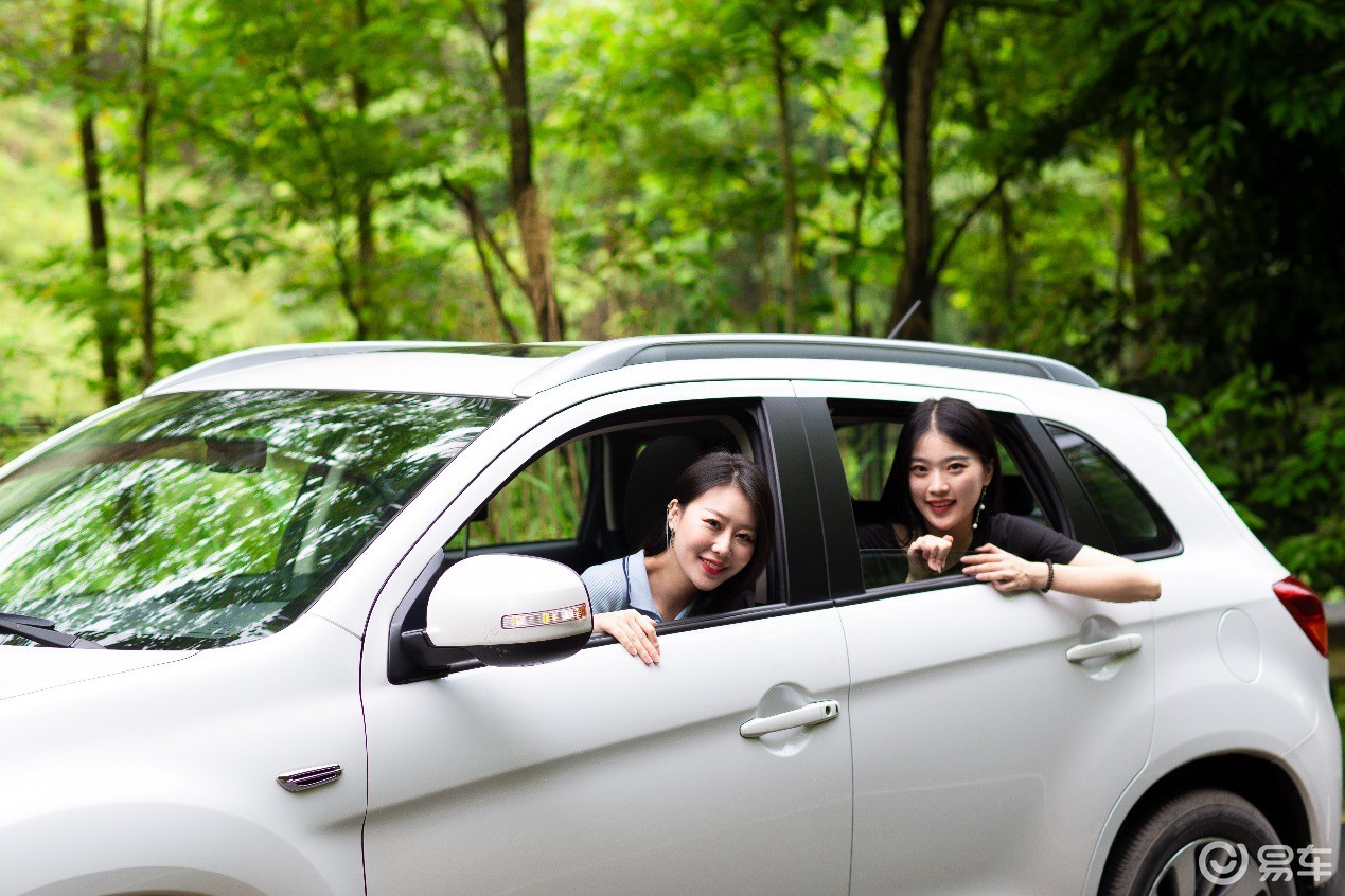 明明是三个人的电影,劲炫替代我有了姓名