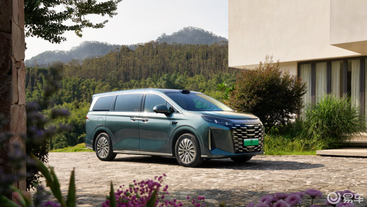 SUV靠边站！力挫GL8、赛那，比亚迪2026款夏连环杀