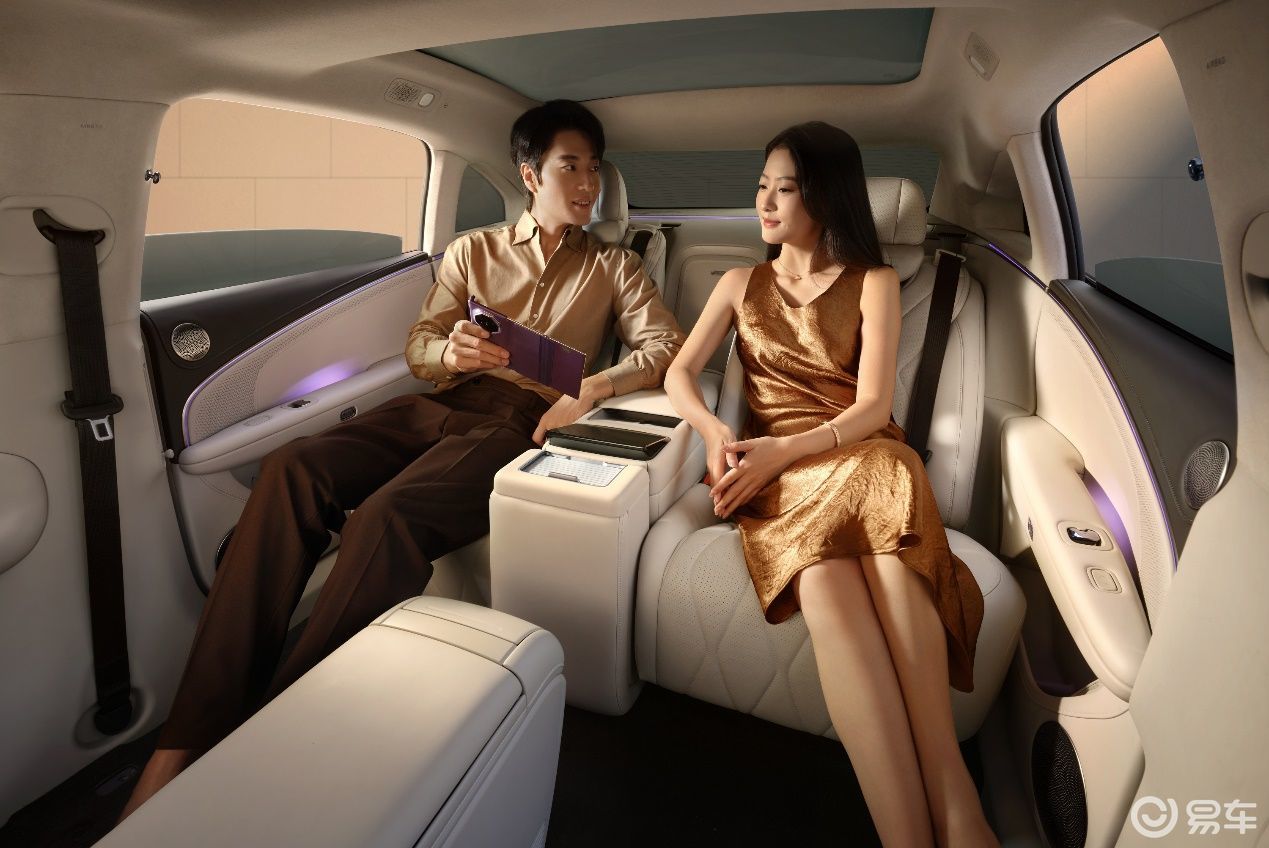 广汽昊铂A800内饰首发,为高速L3商用冲刺