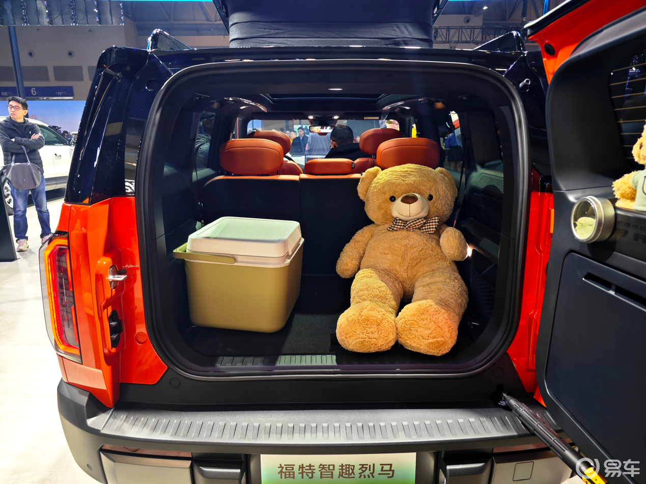 硬派越野破局者福特智趣烈马重庆预售