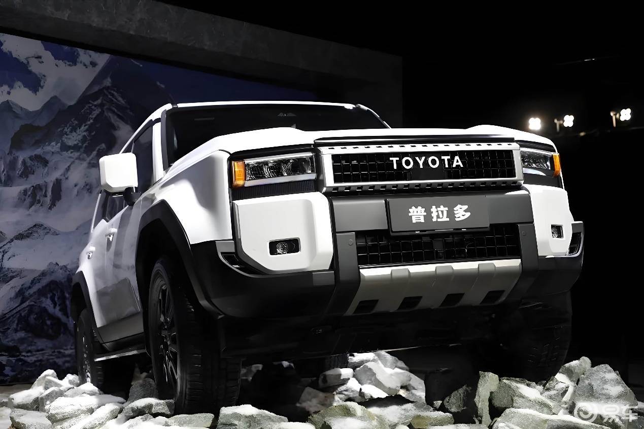 普拉多对比方程豹豹8 40万预算你选谁?