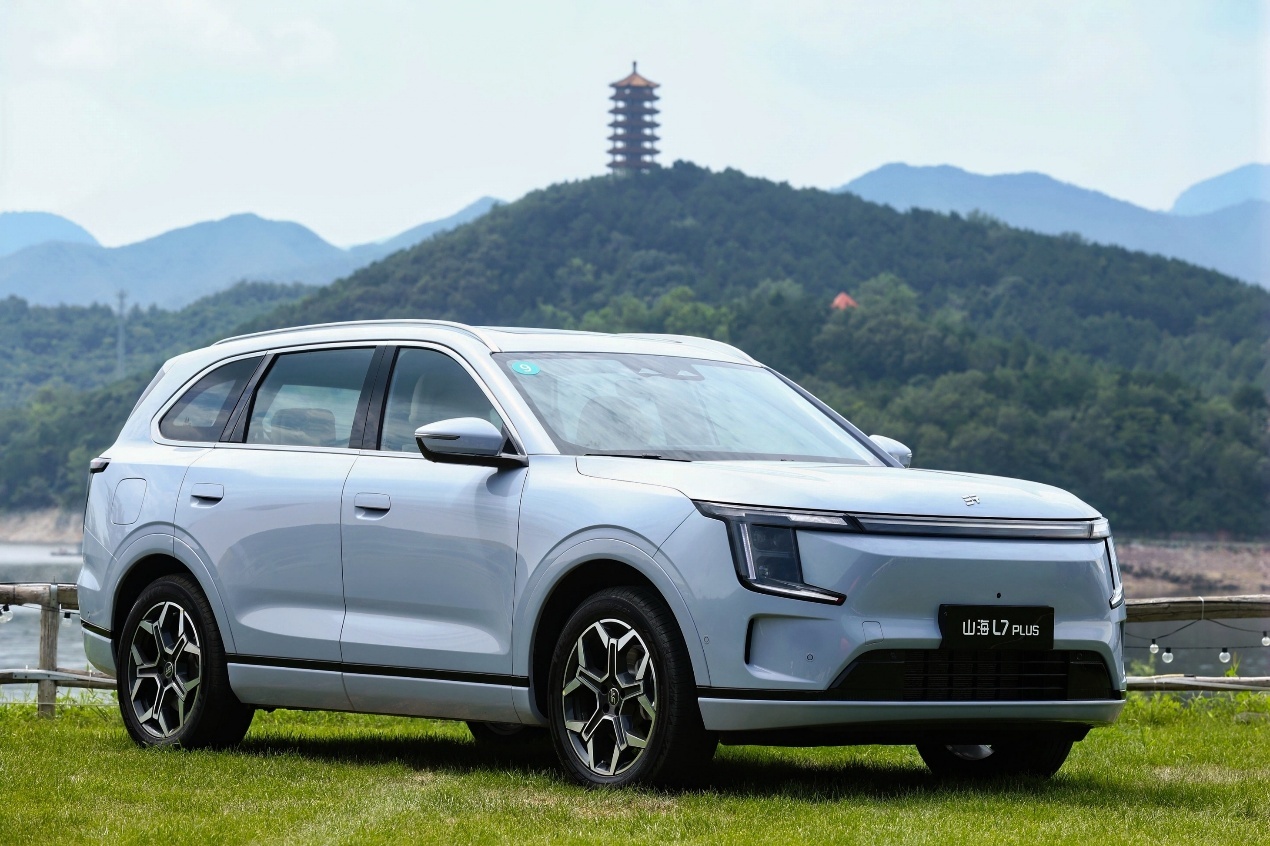 捷途山海L7 PLUS上市，置换抢购价10.99万起