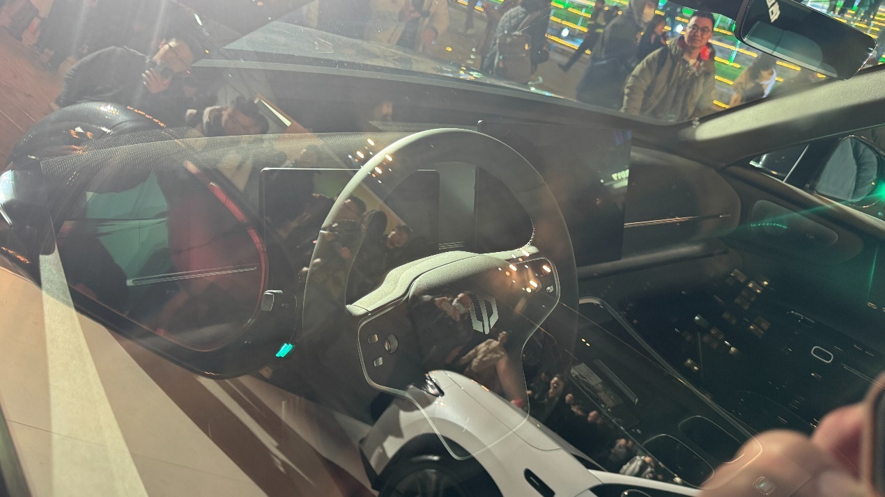 零跑旗舰SUV D19 内饰信息正式公布