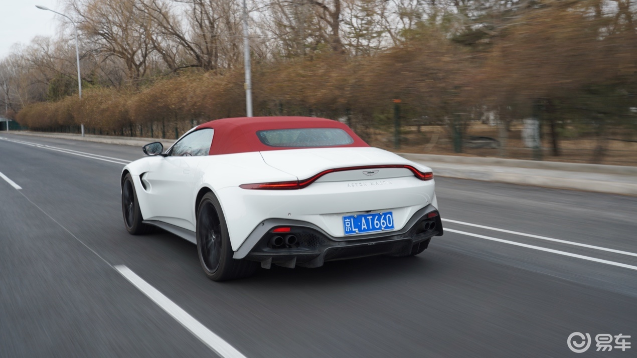 阿斯顿·马丁db11排气_易车知识库