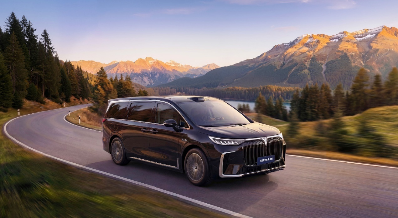 满血华为却主打超值,岚图梦想家冠军版本月上市