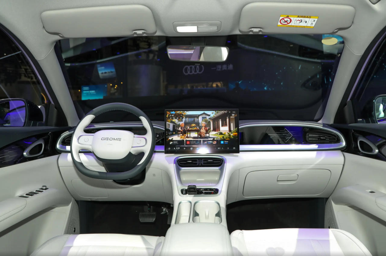 飞度对比星愿,价格接近,为何销量差10000倍