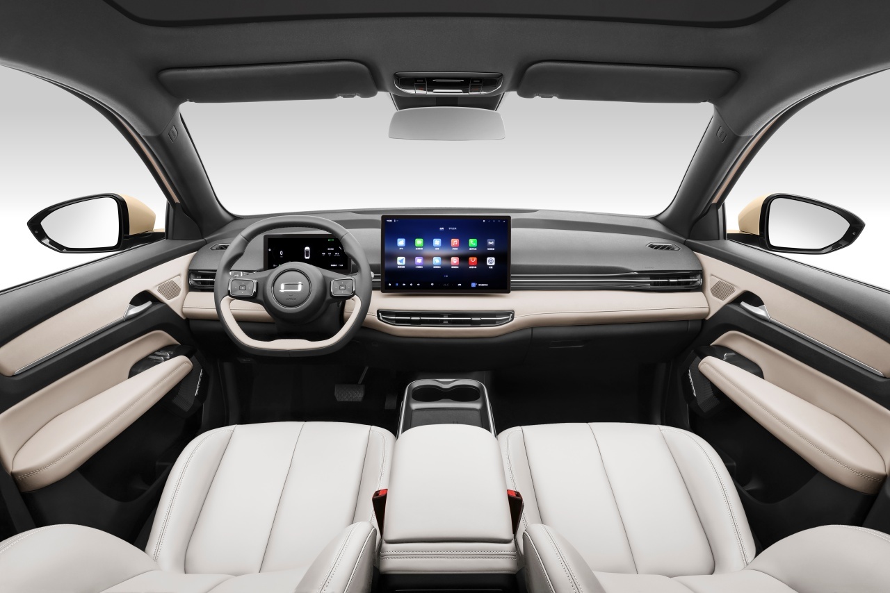 听老婆话就买它!26款悦意03让全家人都舒服的纯电SUV