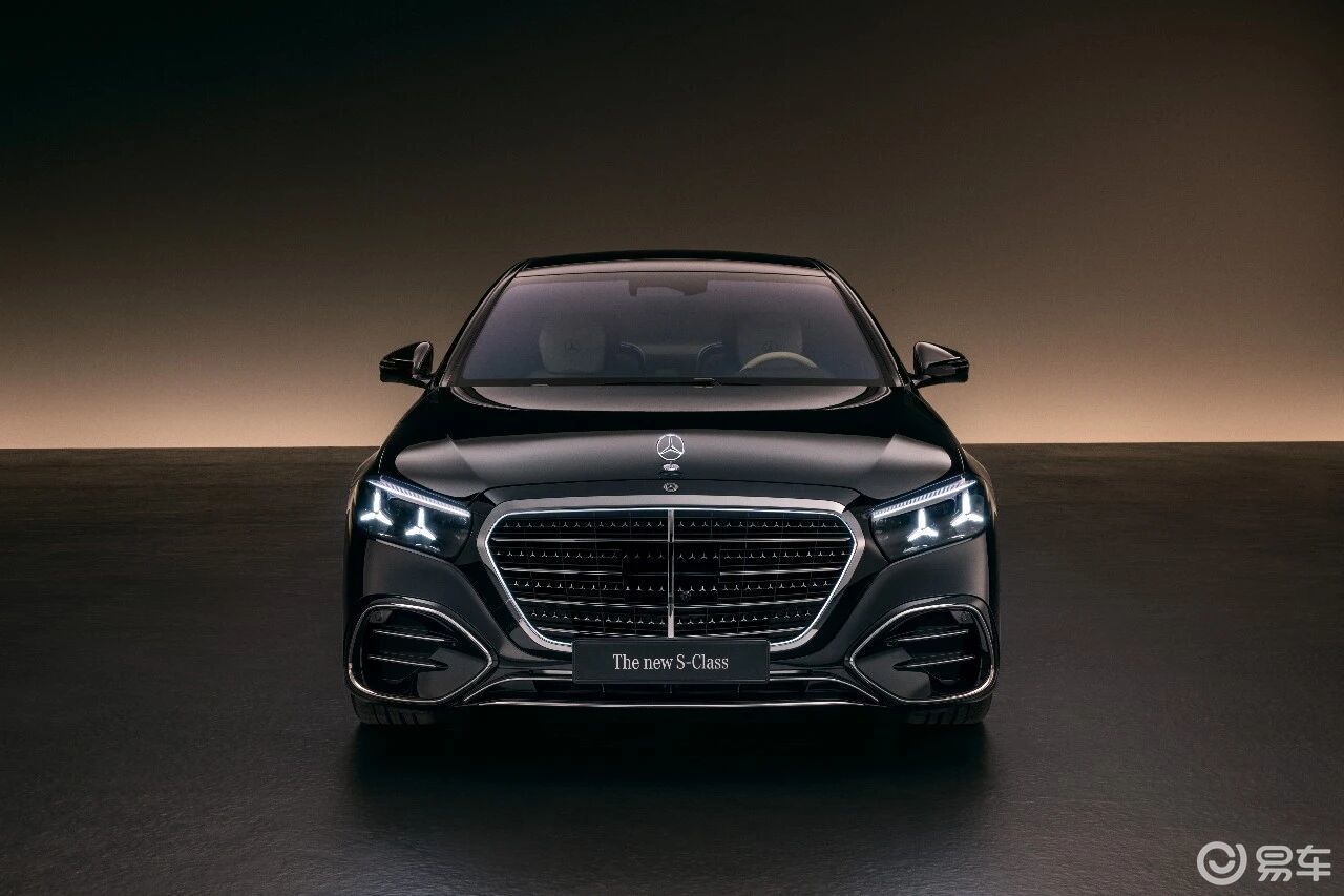 【锐速递】数字化豪华再跃进——梅赛德斯奔驰改款S级亮相