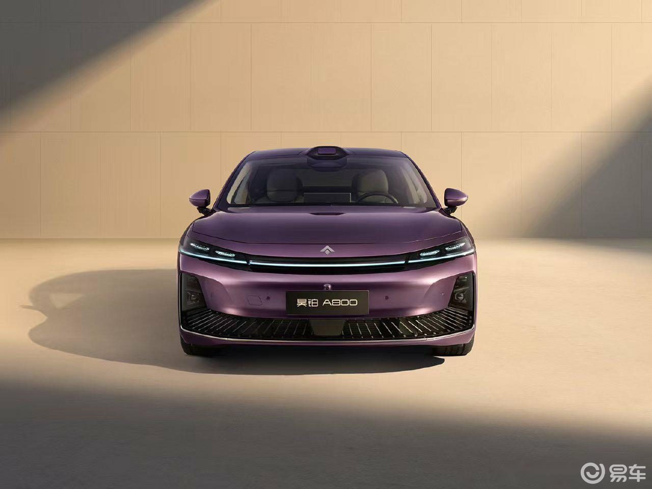 昊铂A800硬刚享界S9、岚图追光L，谁是华系轿车卷王？