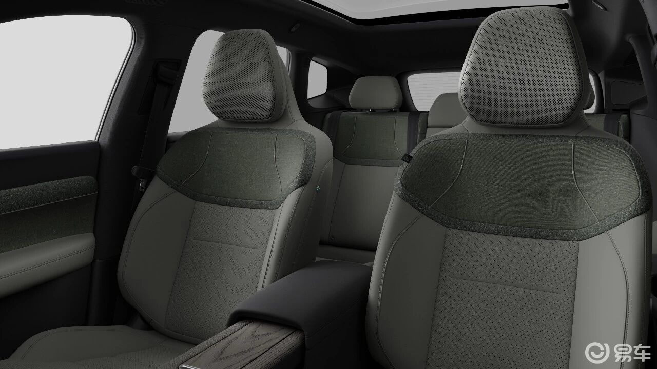 25 万级插混天花板?XC70 感恩版凭什么领跑市场