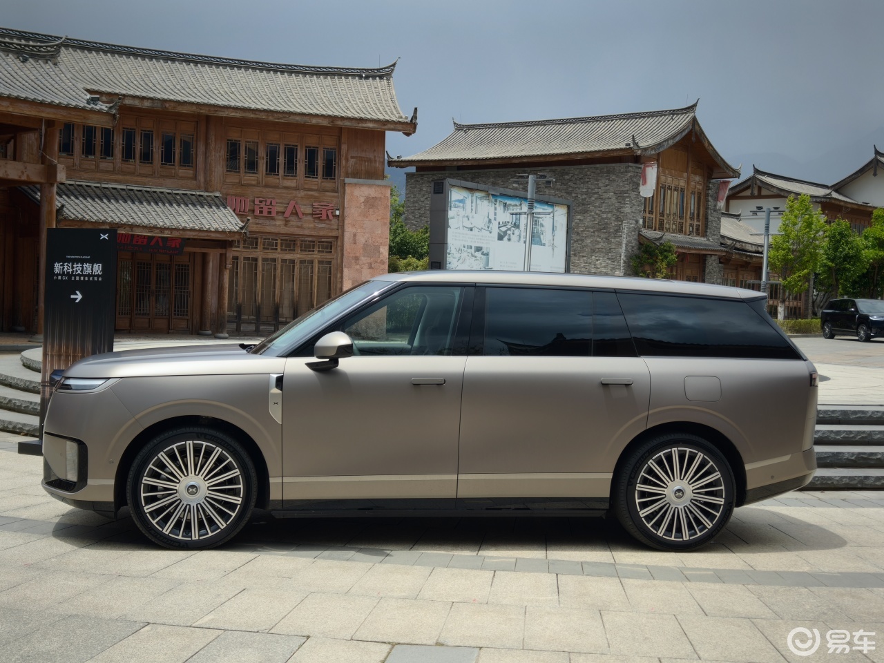 全面评测试驾小鹏GX：一辆更适合大家庭的舒适旗舰SUV