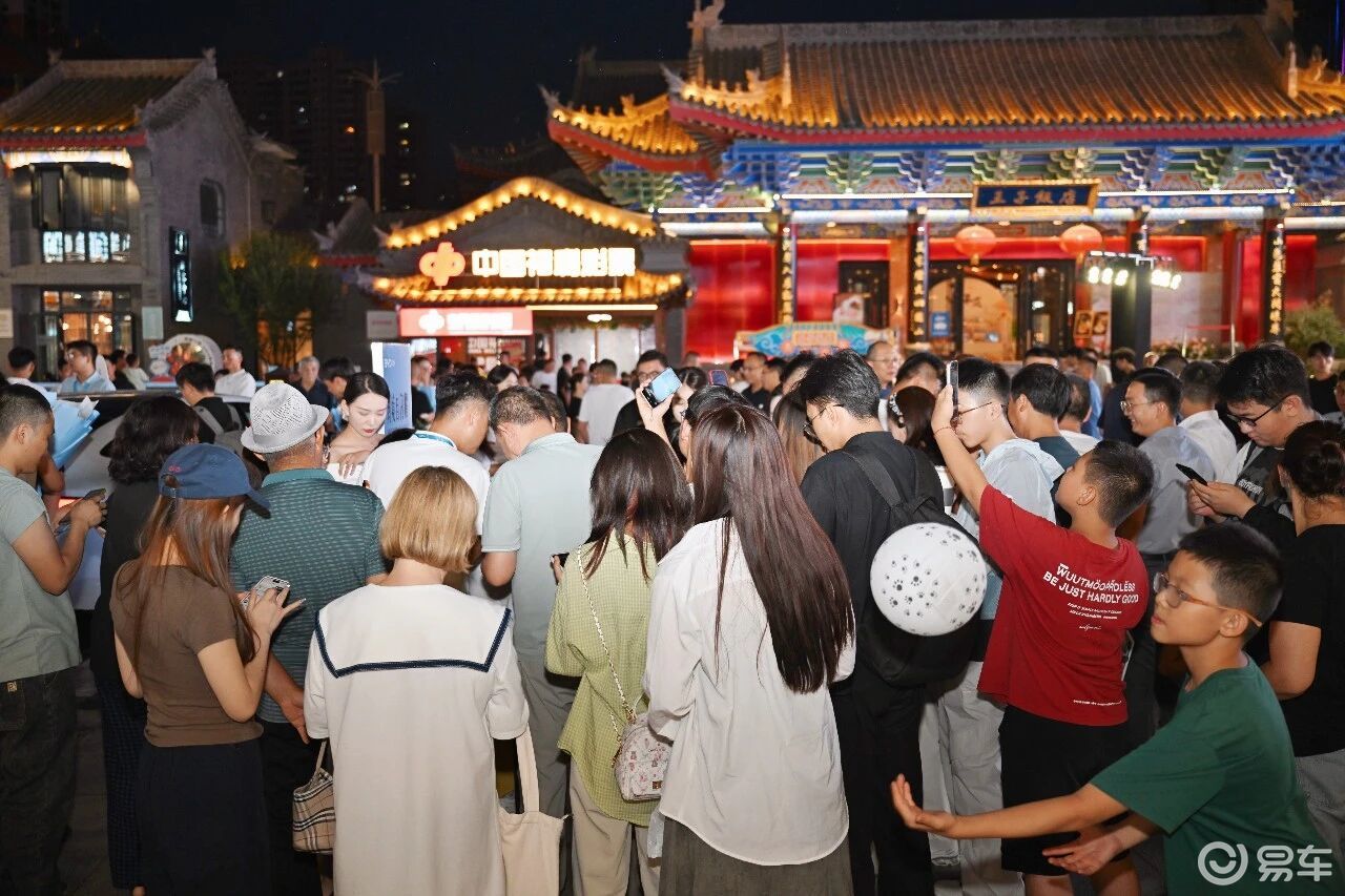 比亚迪在兰州搞了一场「旗舰风暴」，海豹08不到24万