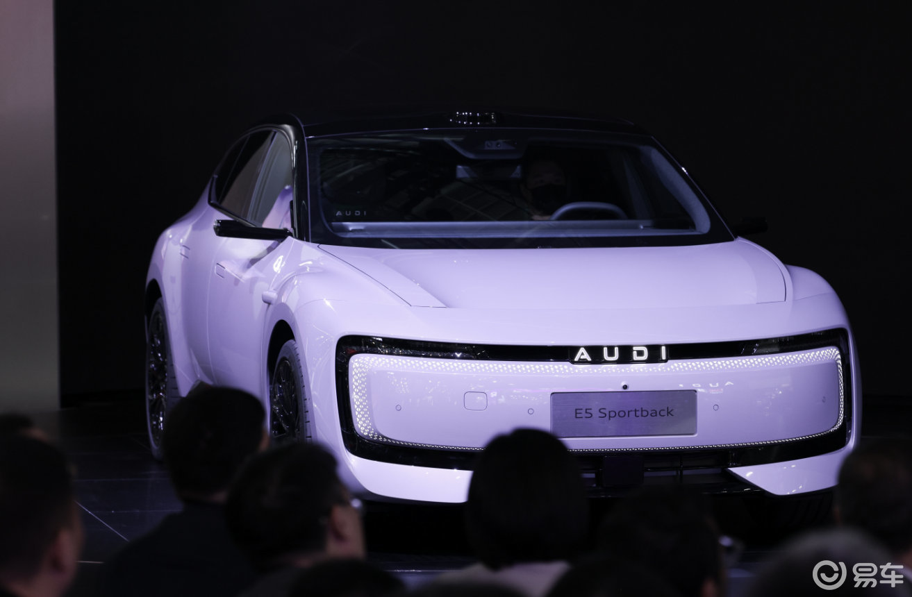 奥迪E5 Sportback，对决蔚来ET5T！你站谁？