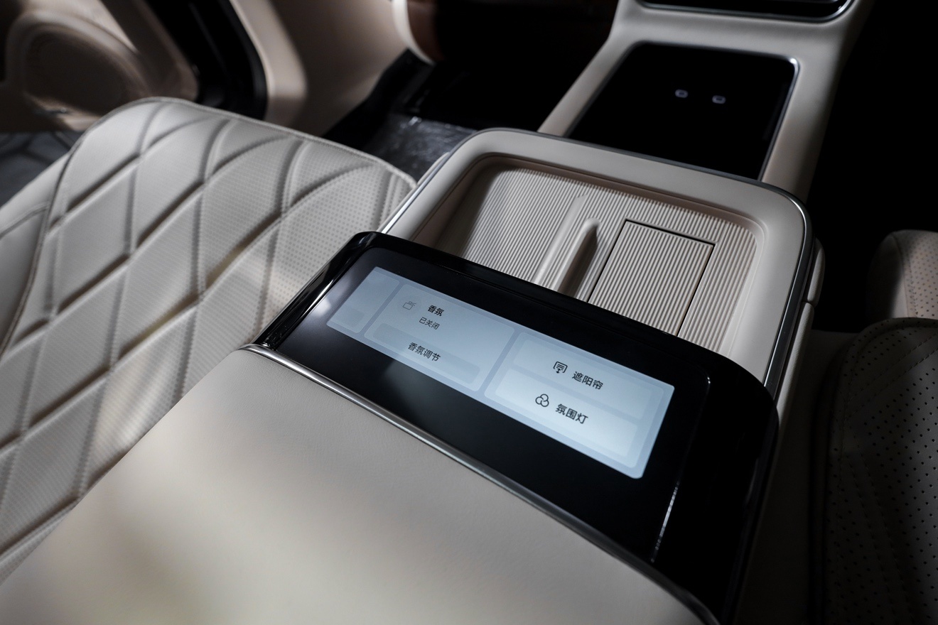 风云A9L光辉全球上市,超级置换抢购价17.19万元起