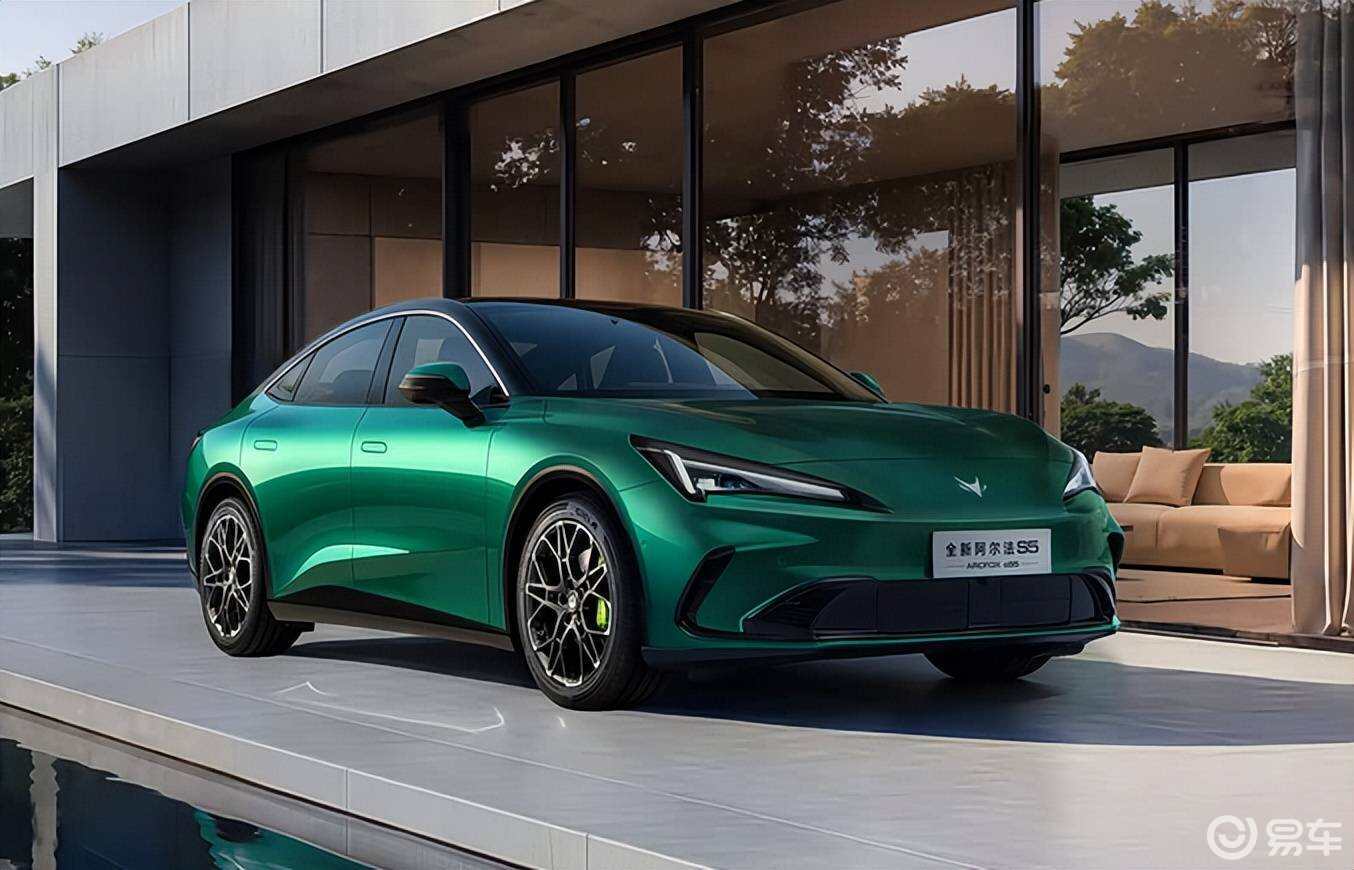 20万级纯电轿车红海混战 全新阿尔法S5凭什么突围